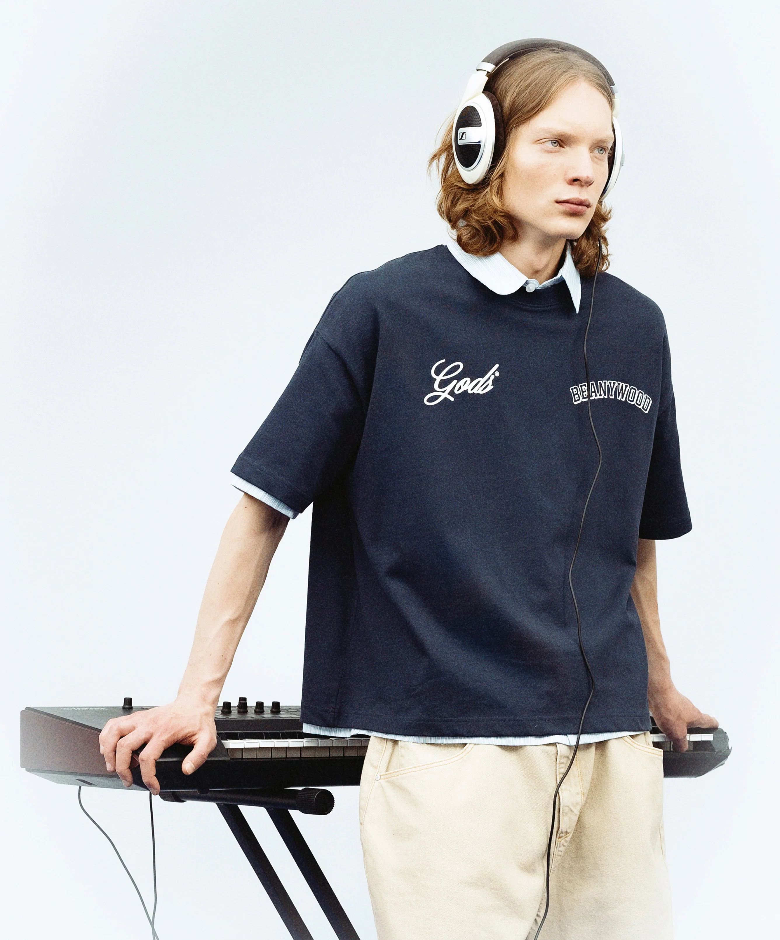 Beanywood Tee Navy - Image 7