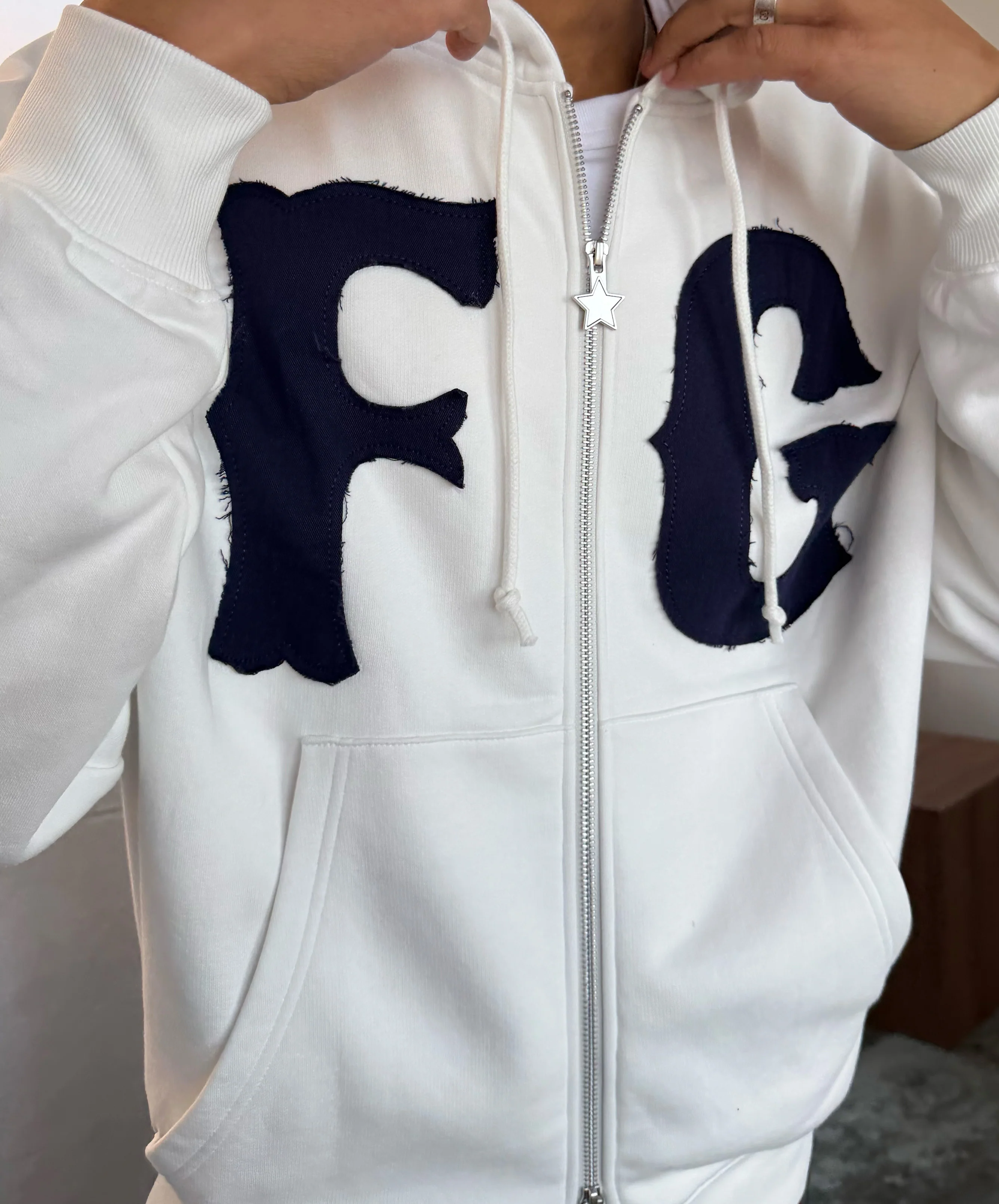 FG Zipper Light Cream - Image 6
