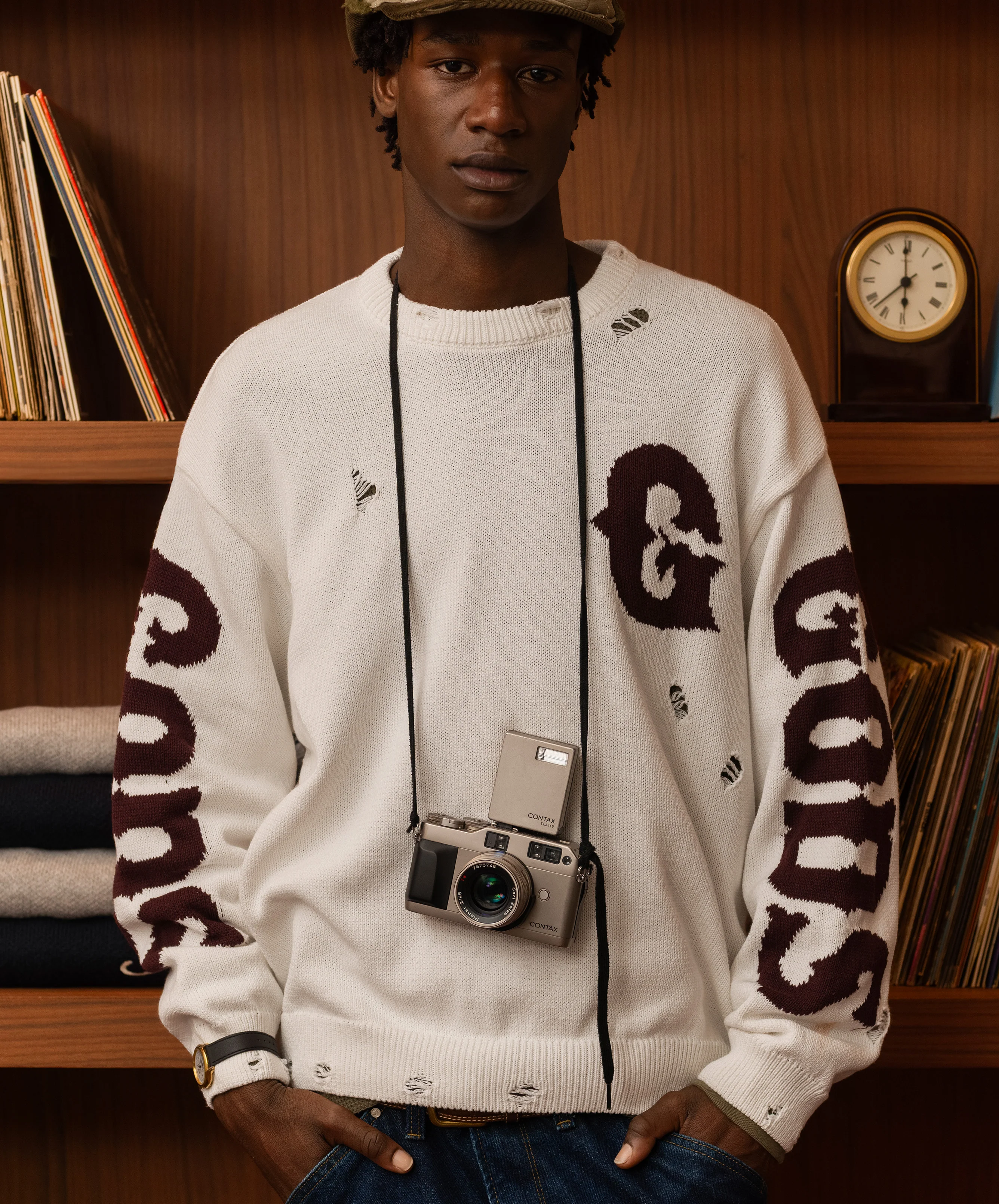 G Side Knitted Sweater White - Image 6