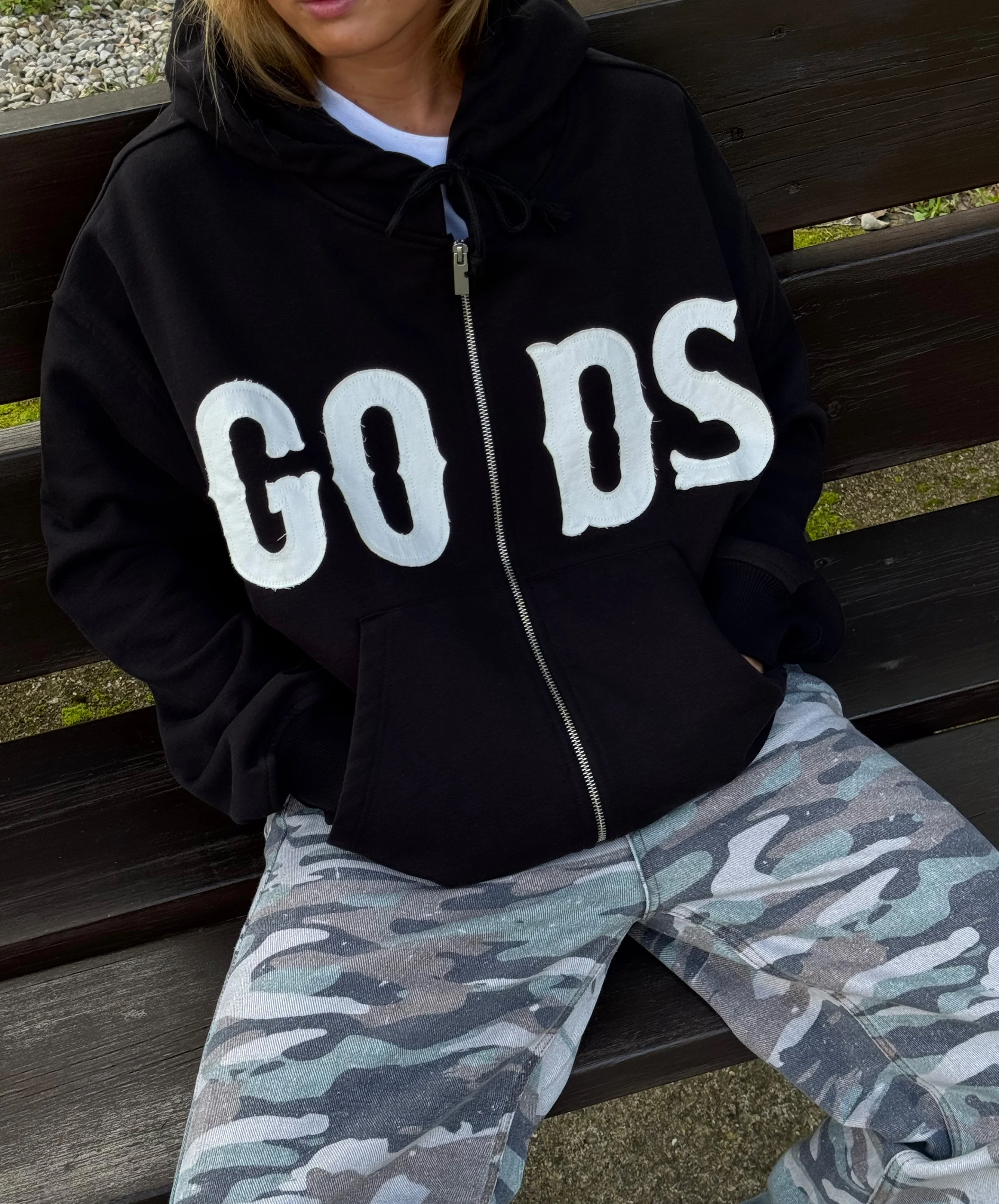 Gods Zipper Black - Image 3