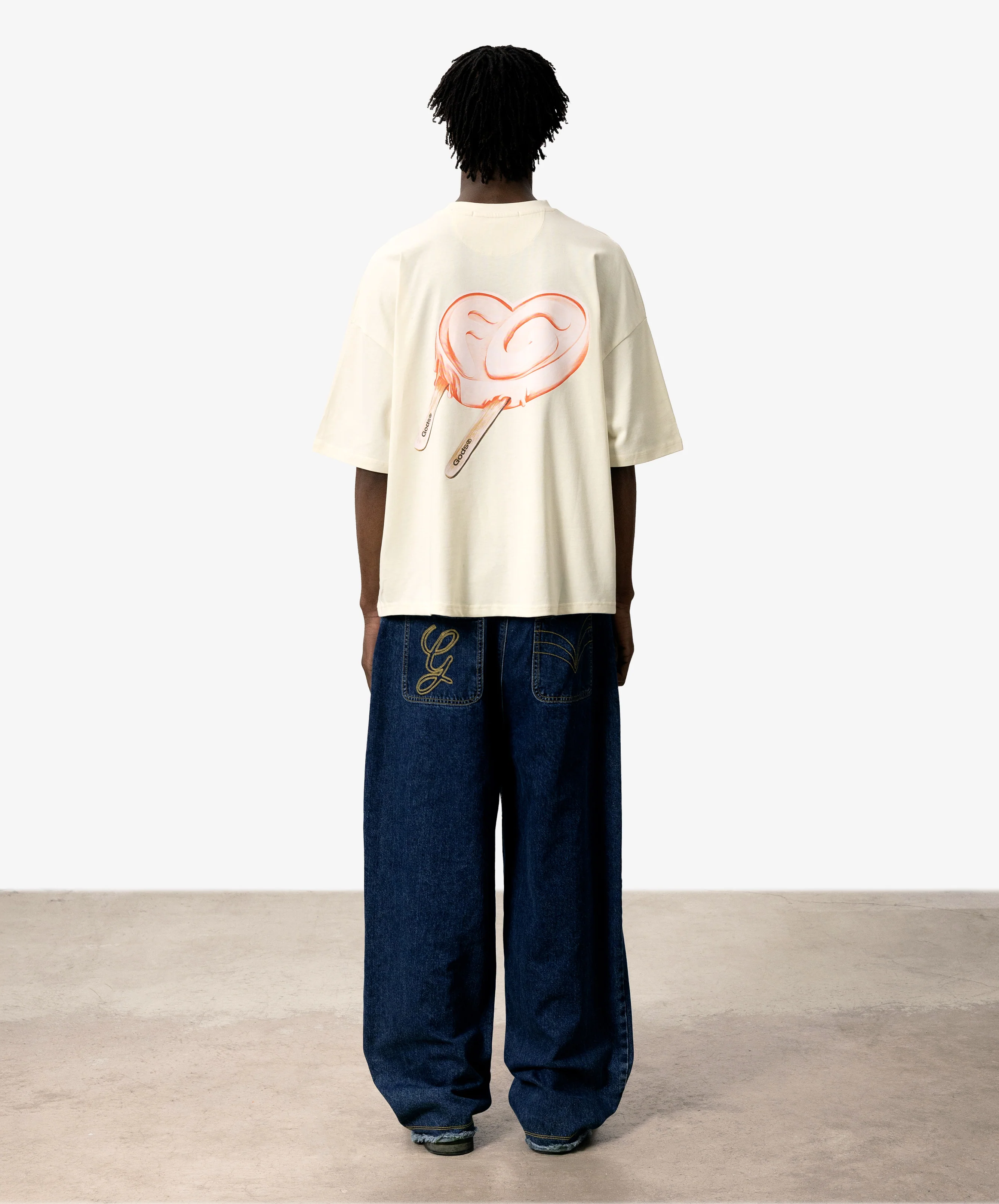 Iced Heart Tee Cream - Image 5