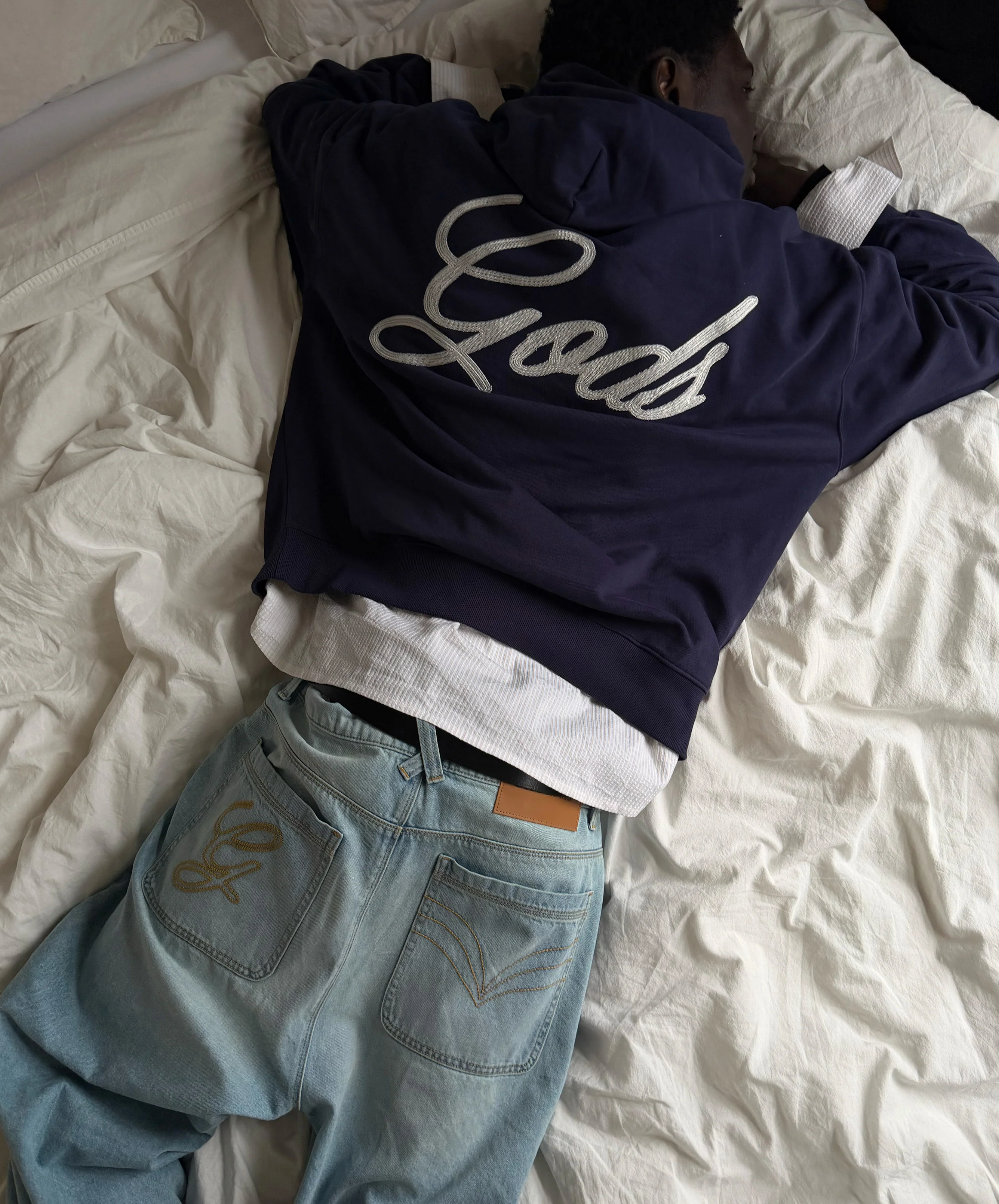 Love Script Zipper Navy - Image 4
