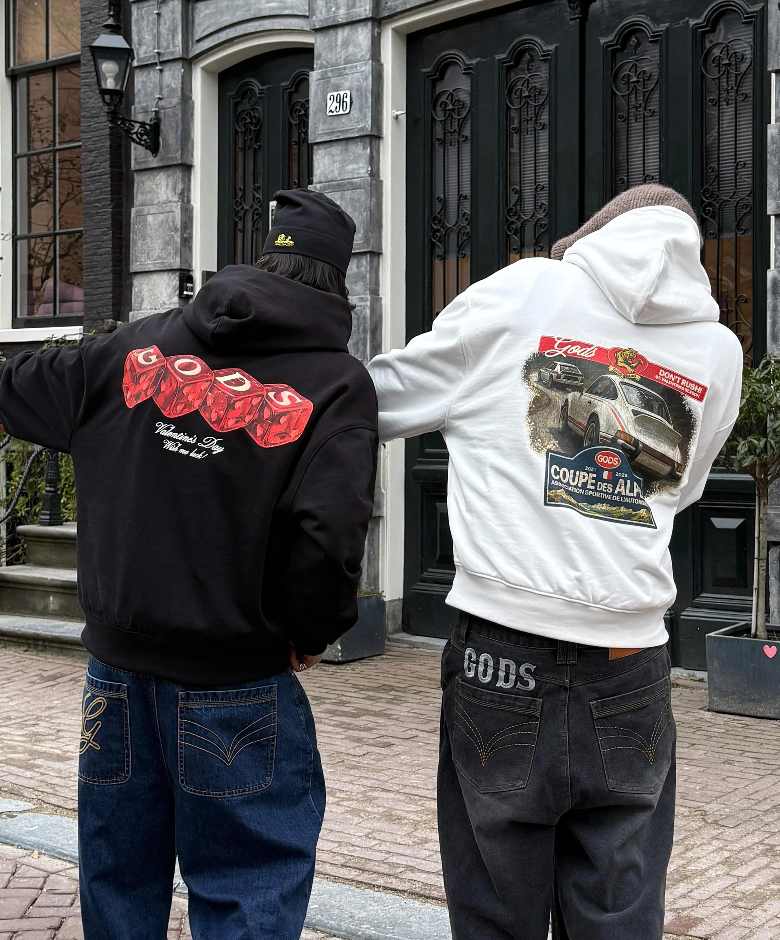 Coupe Des Alpes Hoodie Cream - Image 4