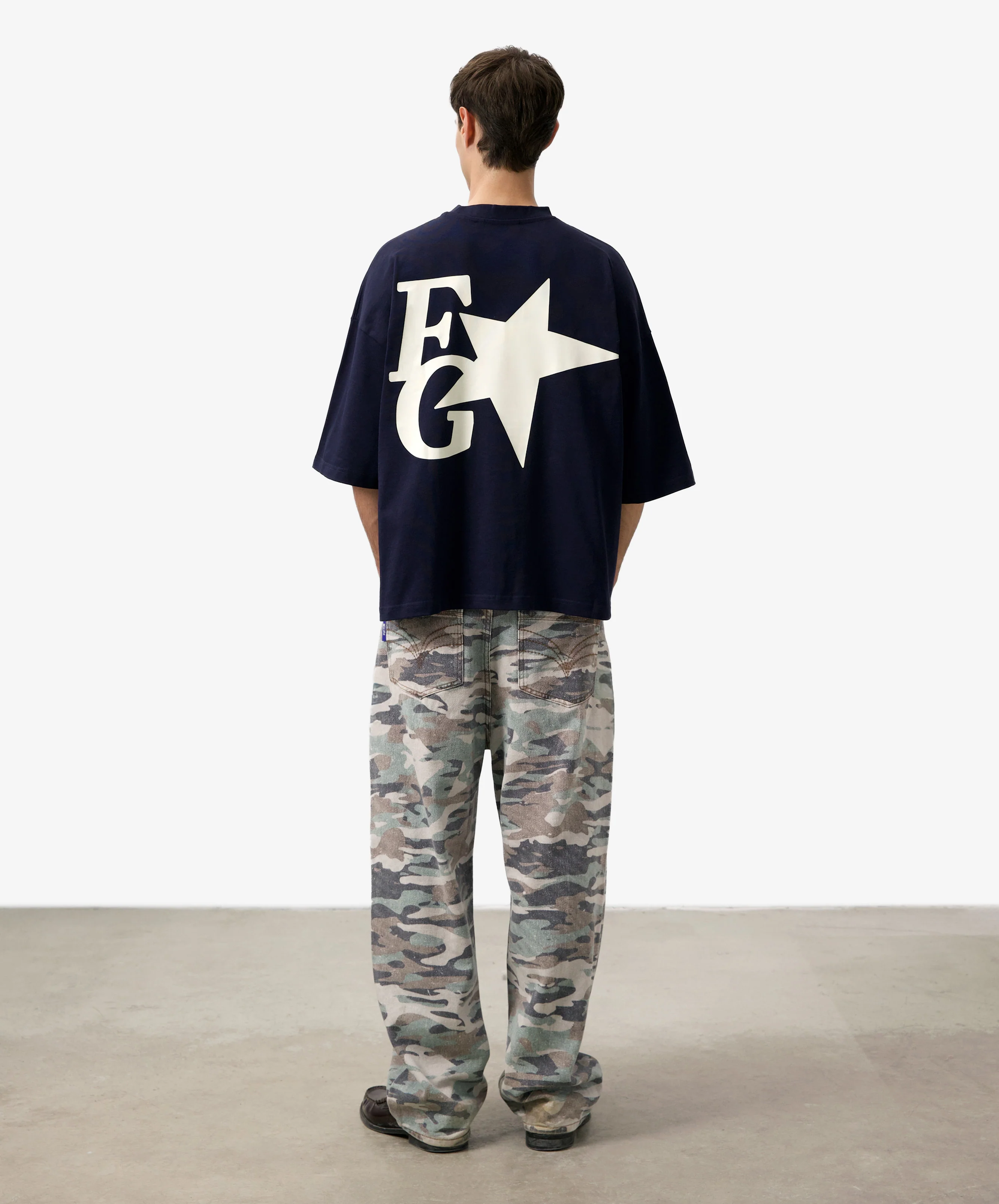 Star Boxy Tee Navy - Image 6