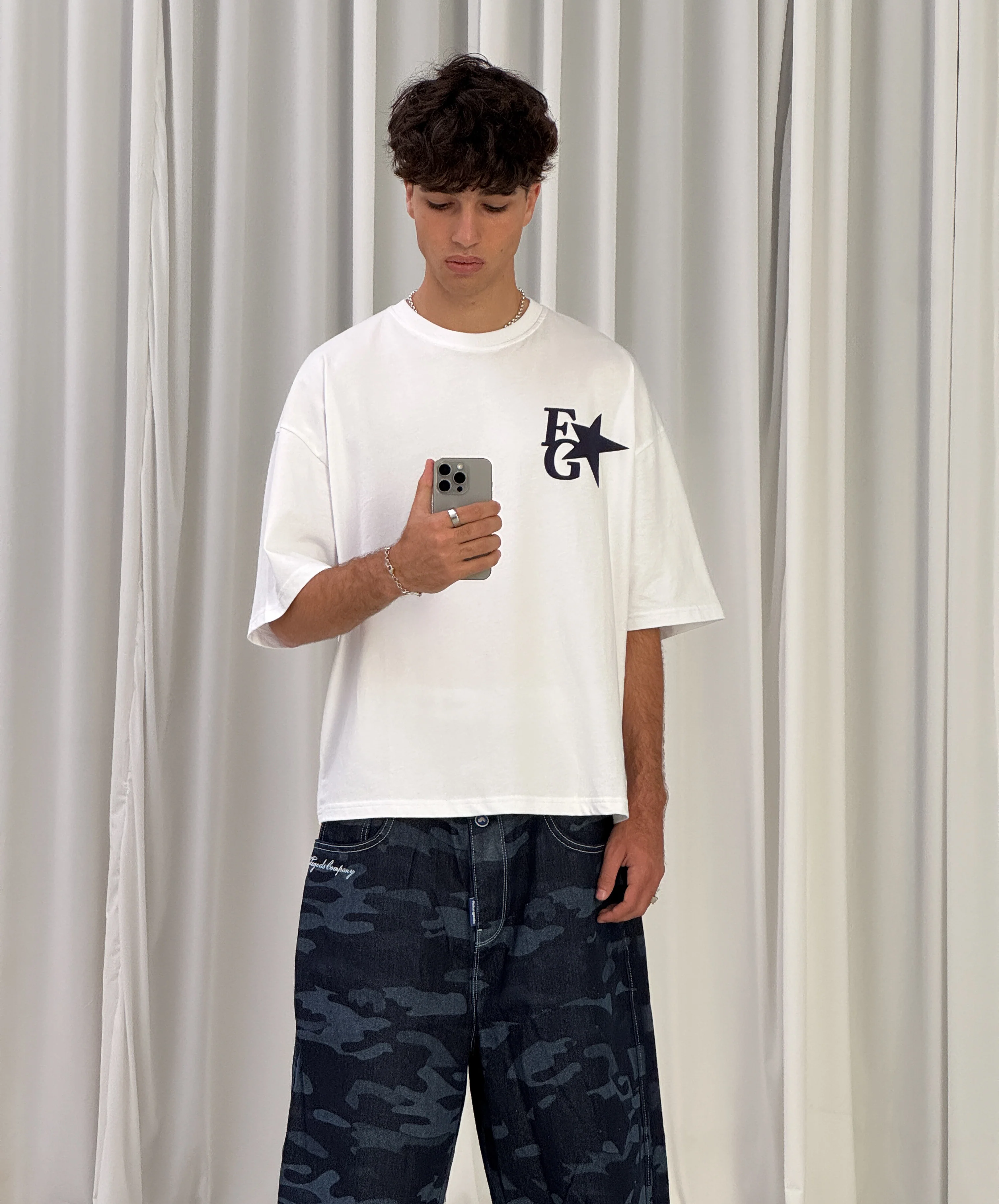 Star Boxy Tee White - Image 4