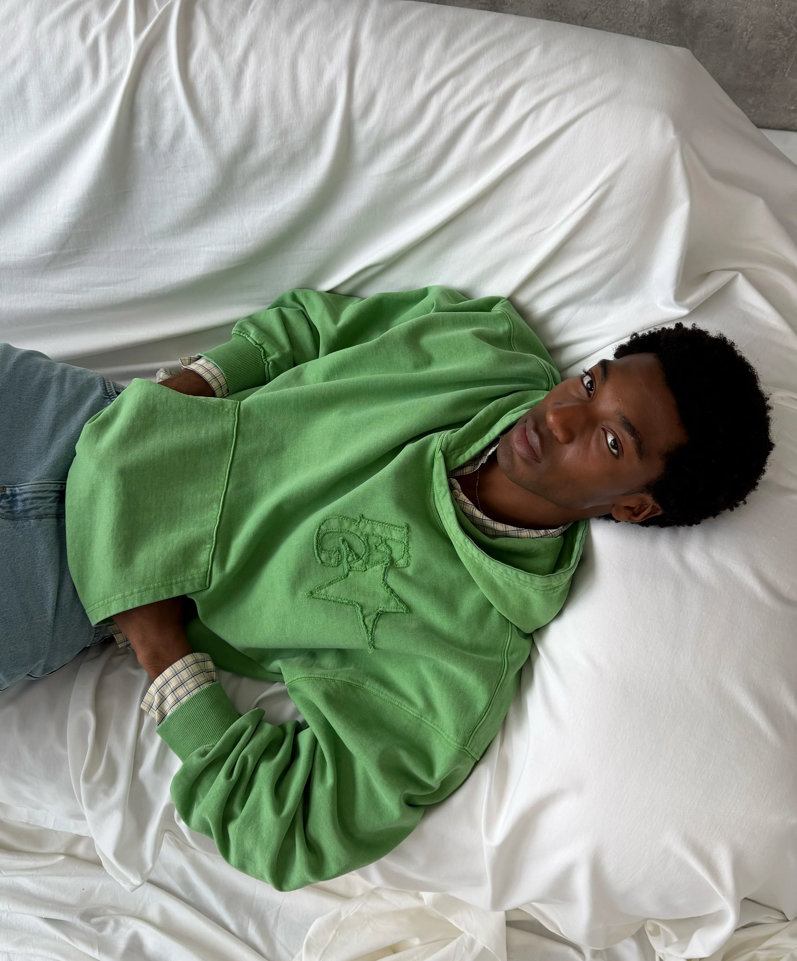 Star Washed Hoodie Green - Image 9
