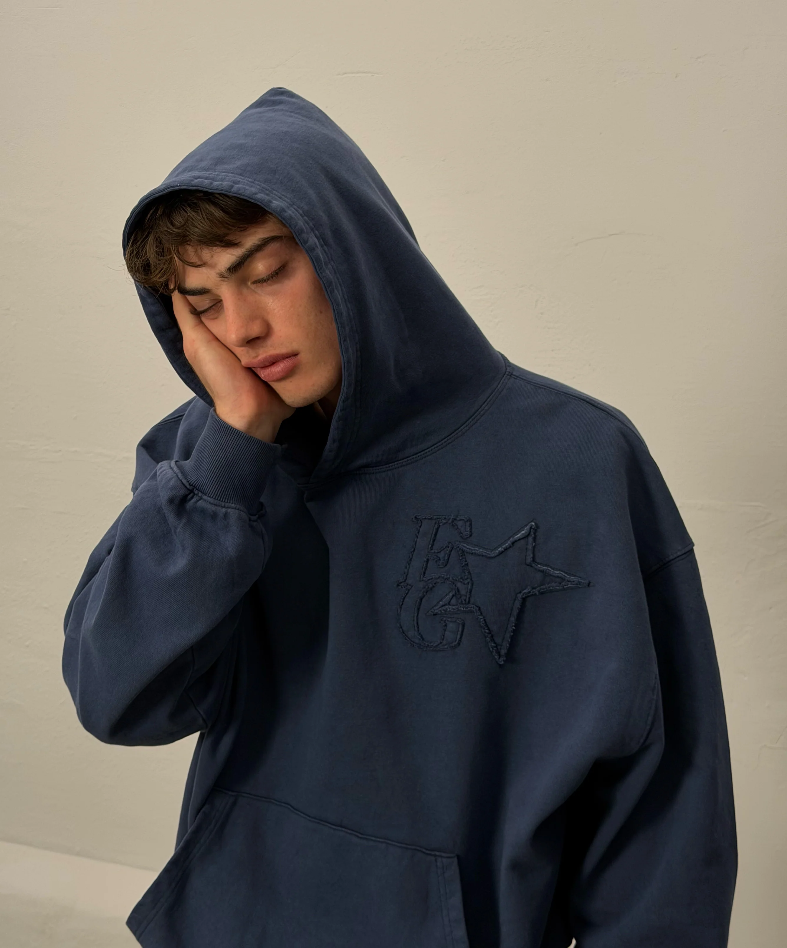 Star Washed Hoodie Navy - Image 10